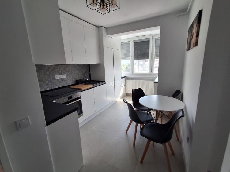 Inchiriez apartament cu 2 camere nou renovat