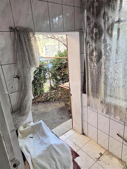 Apartament 3 Camere, Decomandat, Inel 2 - 12