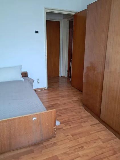 Apartament 2 camere, decomandat, 50 mp, balcon, ac, metrou aproape, Gorjului