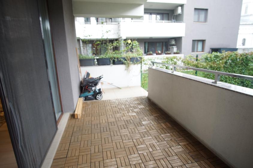 Unirii | Studio Soho Rezidence | Gradina proprie