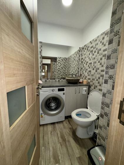 Academia Navală - Soveja apartament decomandat 3 camere 78 mp