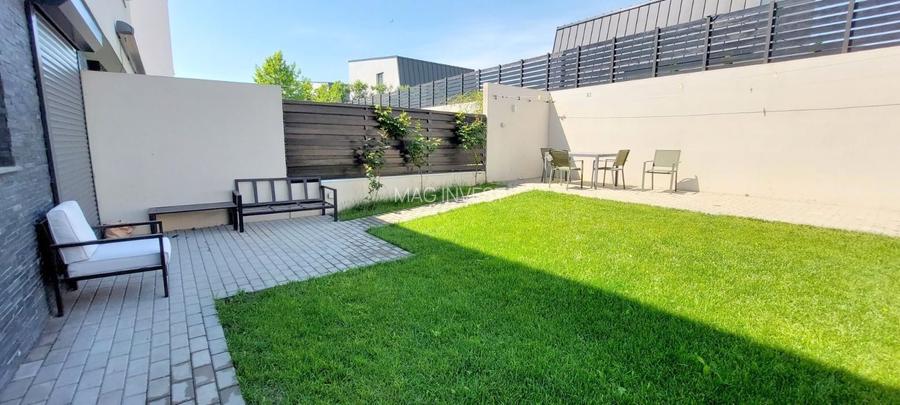 De vânzare casă premium tip duplex,  vedere spre Lacul Brates, comision 0% - 4