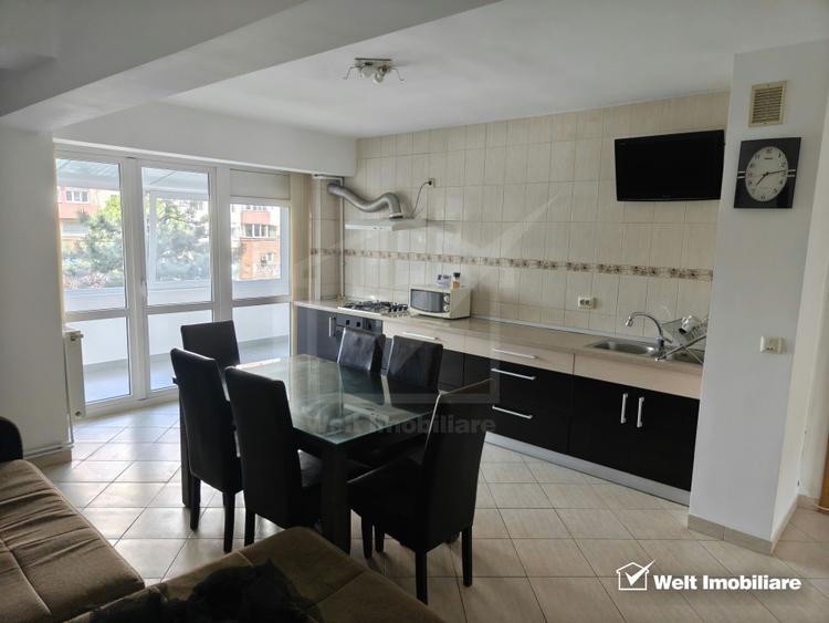 Apartament cu 4 camere in Piata Marasti