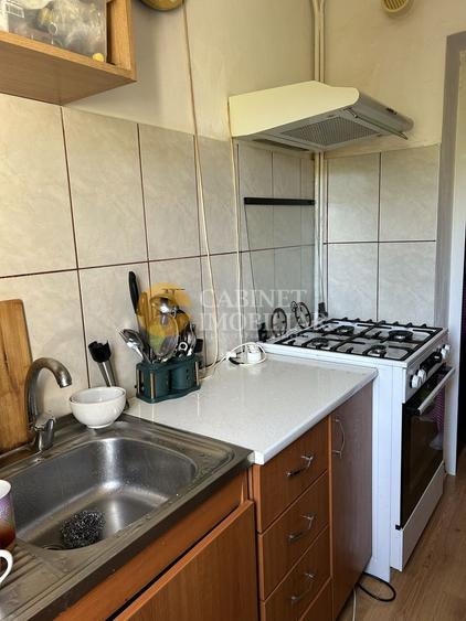 APARTAMENT 3 CAMERE SEMIDECOMANDAT - PACURARI