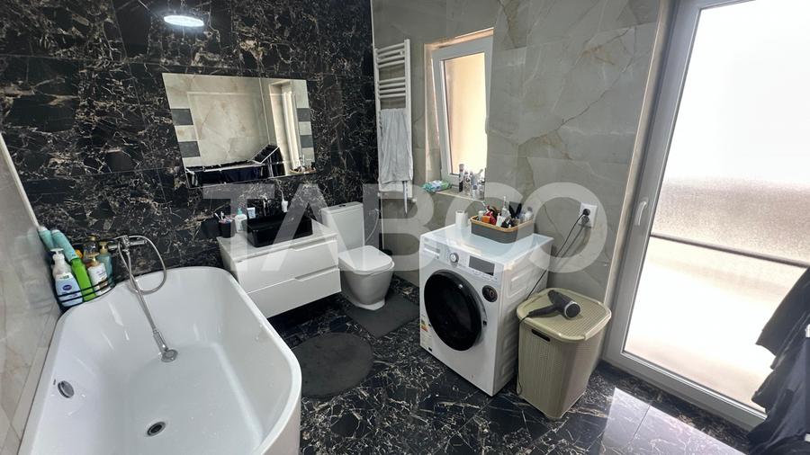 Casa moderna tip duplex 4 camere de zona Arhitectilor Sibiu