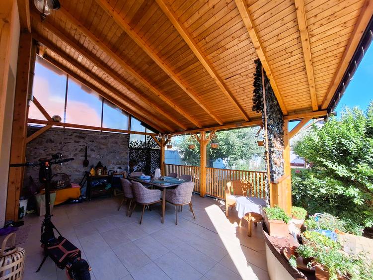 Casa individuala de vanzare cu 5 camere-210 mp utili-540 mp teren! - 24