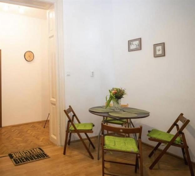 Apartament 2 Camere la Vila - Teatrul Dramatic Utracentral