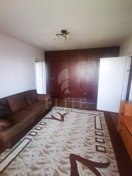 Apartament 2 camere în zona  Interservisan