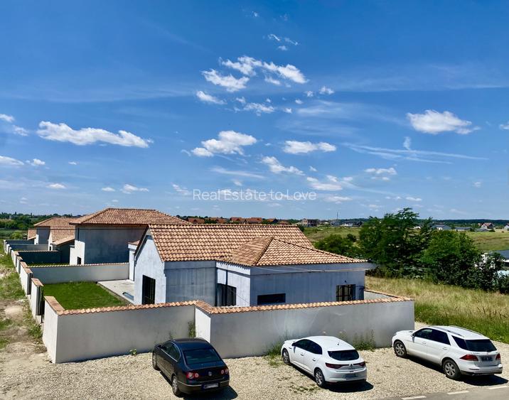 Vilă noua mediteraneană P+1, cartier cu ponton la lac, peninsula Balotesti - 4