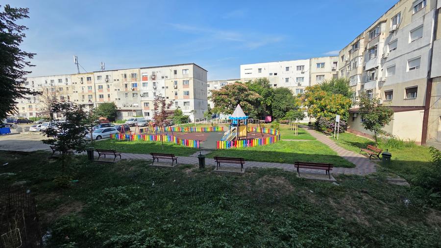 Navodari-Centru, apartament 2 camere, etaj 1/4,centrala gaz, 55000 euro - 11