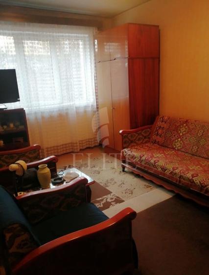 Apartament 3 camere în zona MC DONALDS