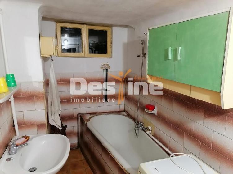 VANZARE CASA, SECTOR 1