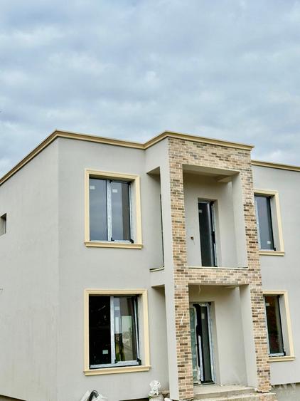 Casa noua, de vanzare | stil Toscan | zona dealuri, Oradea