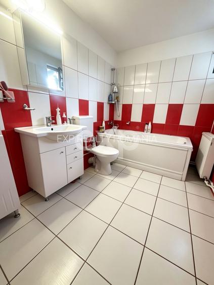 Duplex 6 dormitoare, teren 997 mp | Prundu Mic | Apartament + diferență - 9