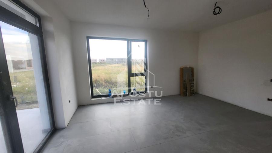 Casa individuala,5 camere,Sacalaz,la cheie