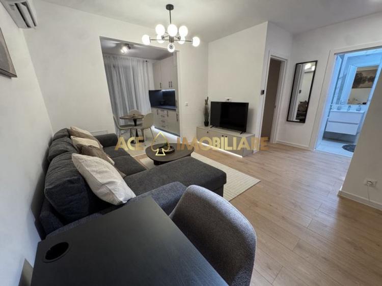 2 Camere de inchiriat | Hils Titanium | Metrou | Parcare | Centrala