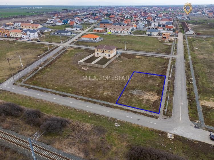 Teren 700mp in Premier- Vladimirescu - 8