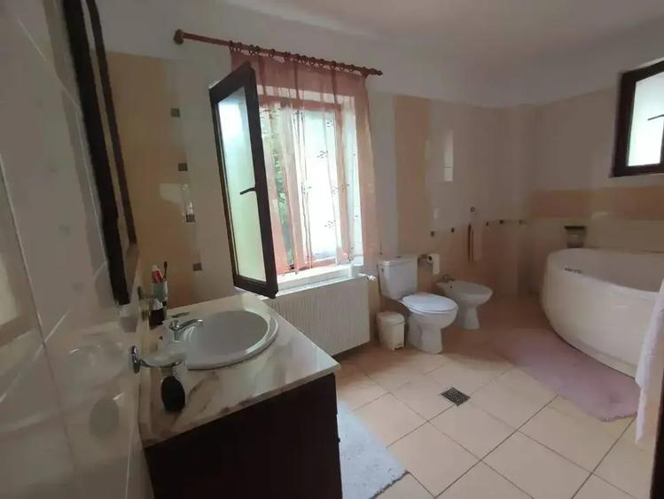 Casa 5 camere | 230 mp utili | curte 350 libera | Popesti Sfantul Ioan