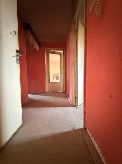Apartament 3 camere, decomandat, 69 mp utili, etaj 4 -Soarelui