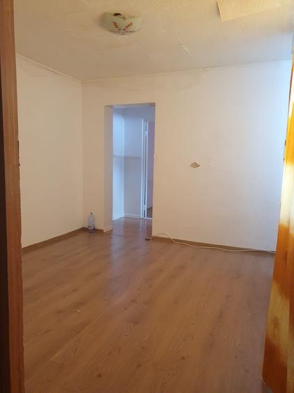 Apartament 2 camere Bulevard/Scoala 7 , etaj 4 cu hidroizolatie
