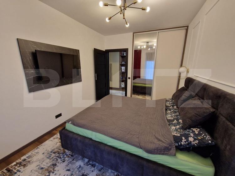 Apartament 3 camere, 82 mp, 2 terase, parcare, zona Frunzișului