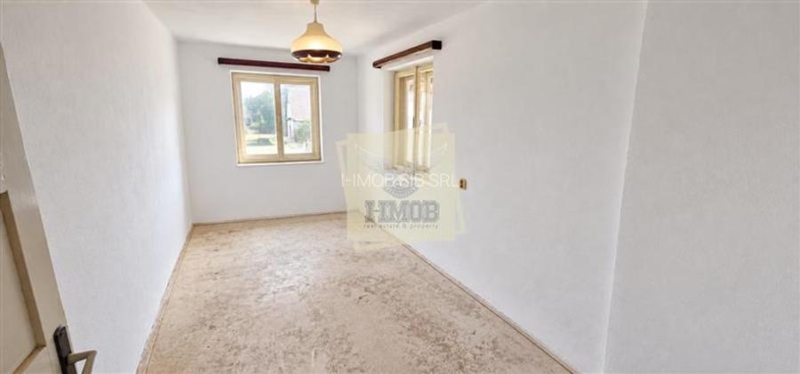 Casa saseasca cu potential remarcabil in Cisnadioara - 14