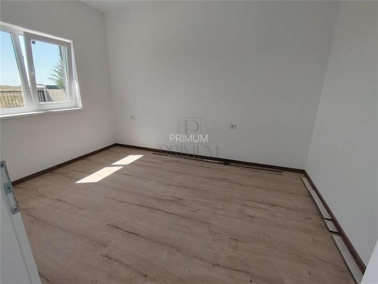 Duplex 3 camere - teren generos - compartimentare excelenta - 4