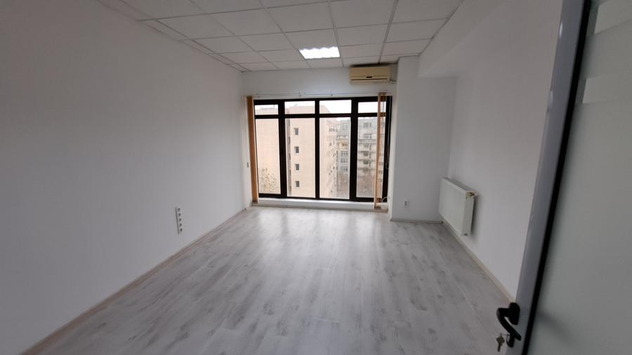 SPATIU BIROU- CLADIRE BIROURI PREMIUM- COSTURILE UTILITATILOR SUNT INCLUSE