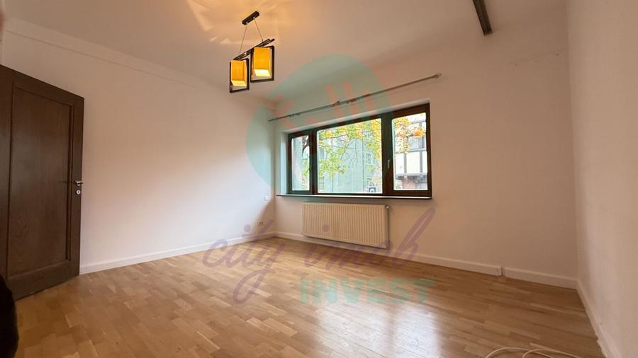 3 camere Primăverii – parter înalt, imobil mic, renovat