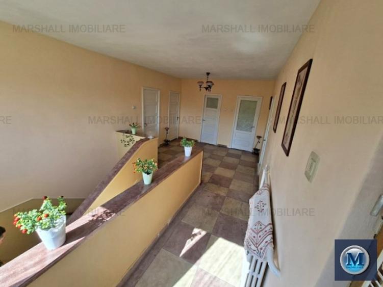 Vila cu 6 camere de vanzare, zona Mihai Bravu, 252.3 mp #16696