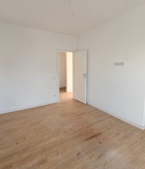 Apartament 2 camere | LA CHEIE | Parcare și boxă incluse in preț | Fără comision