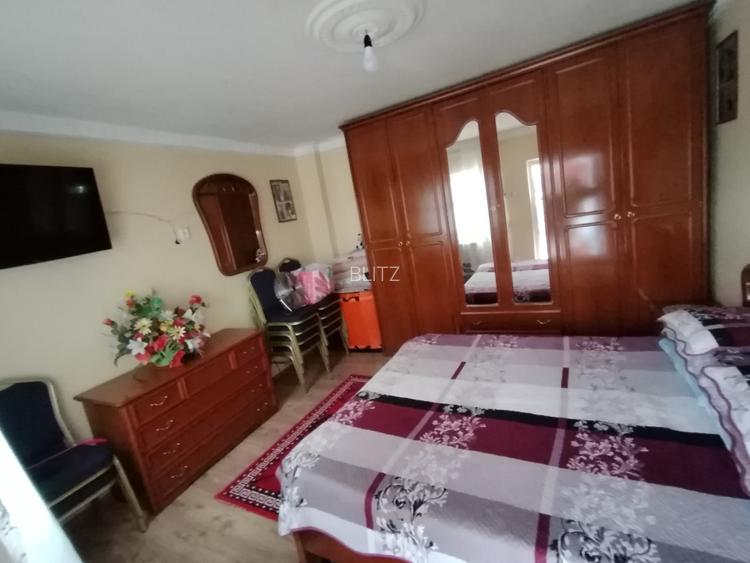 Casa de vanzare, 200 mp, zona Nicolae Romanescu - 19