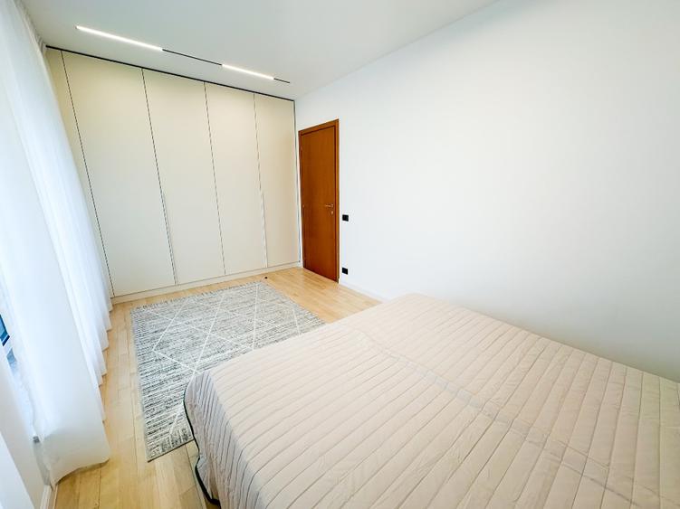 Stradal Bulevardul Aviatorilor 37 / Mobilat / Proaspat renovat / Garaj