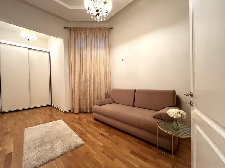 Apartament 3 camere, elegant si spațios, lângă parc, zona Centrala