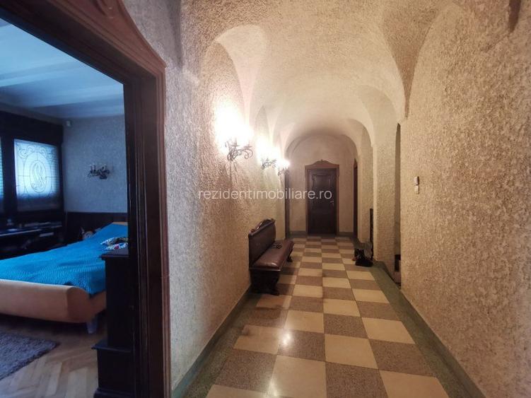 Dorobanti capitale  stil Mauro Florentin curte libera 575mp - 16