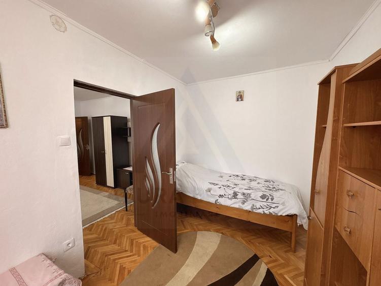 Apartament 2 camere centrală termică si calorifere noi Mihai Viteazu