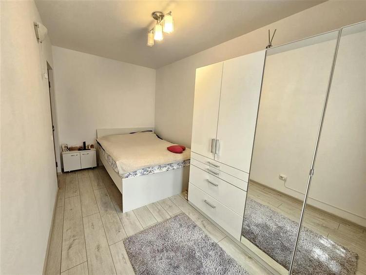 Apartament 2 camere decomandat, renovat, parter inalt – zona Astra