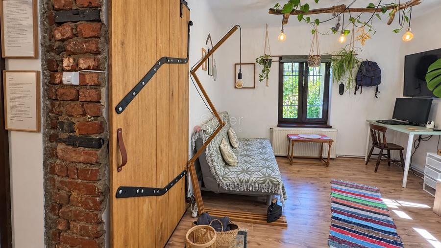 Apartament cu Curte Proprie | Zona Centrala | Pet Friendly