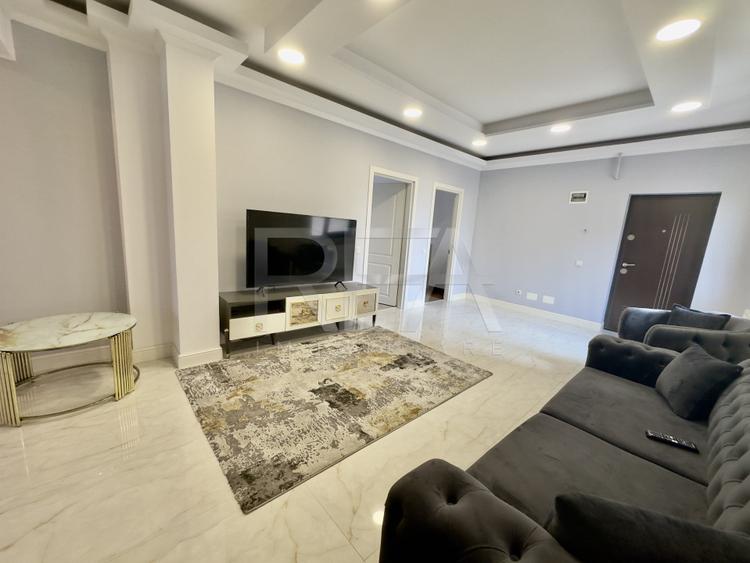4 Camere Decomandat Mobilat Utilat Pod Constanta