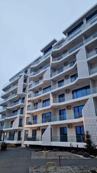 Mamaia - Apartament 4 camere - vedere superba - mobilat utilat LUX - loc parcare