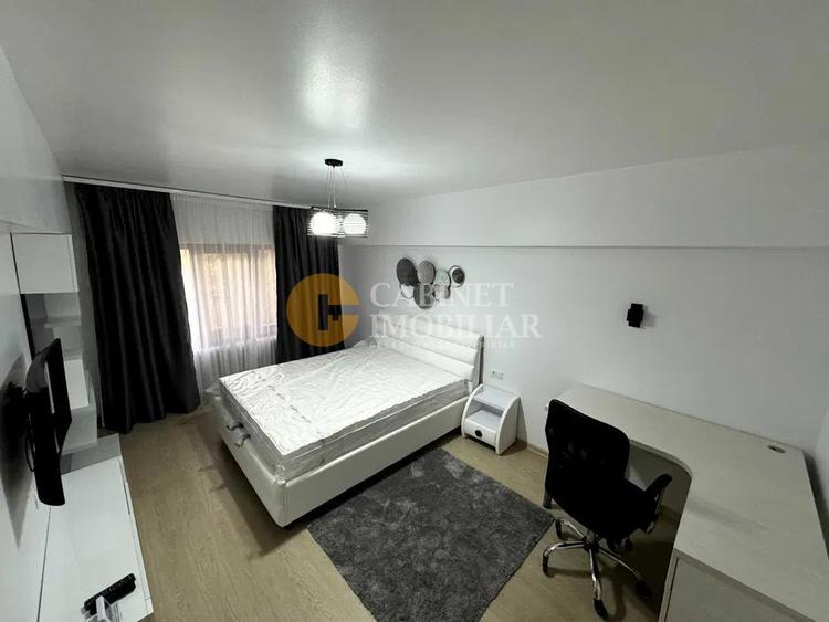 1 Camera Decomandat- Renovat Modern-Mobilat si Utilat