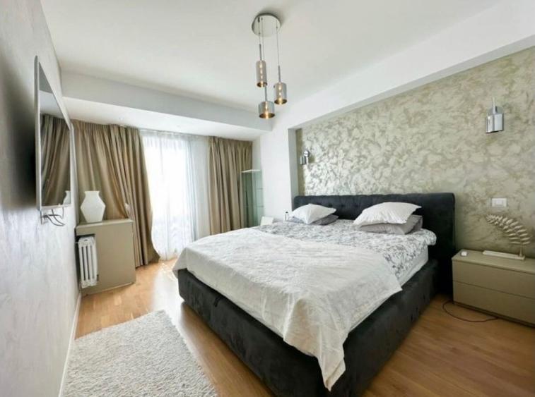 Apartament 4 camere