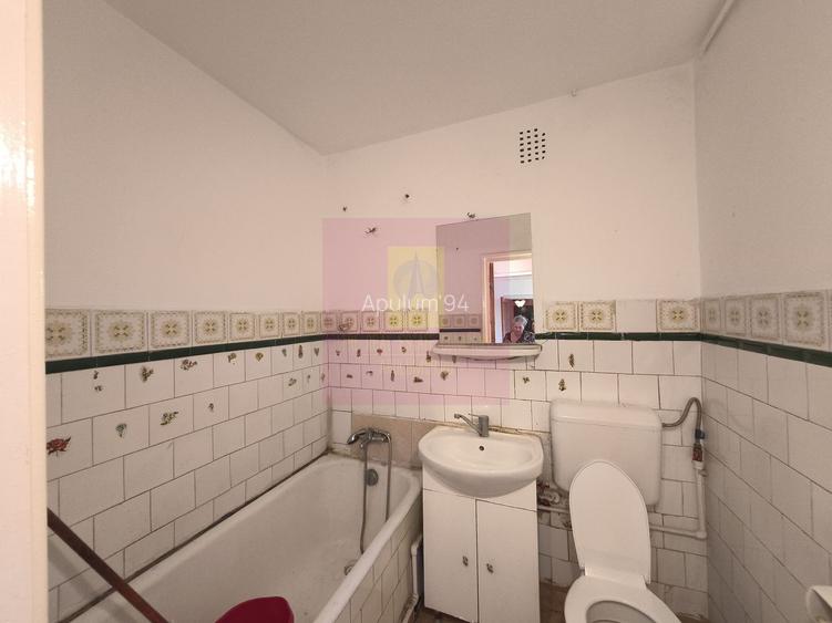 Drumul Taberei - Valea Ialomiței,  Apartament 3 camere în Bloc P+4 - 22