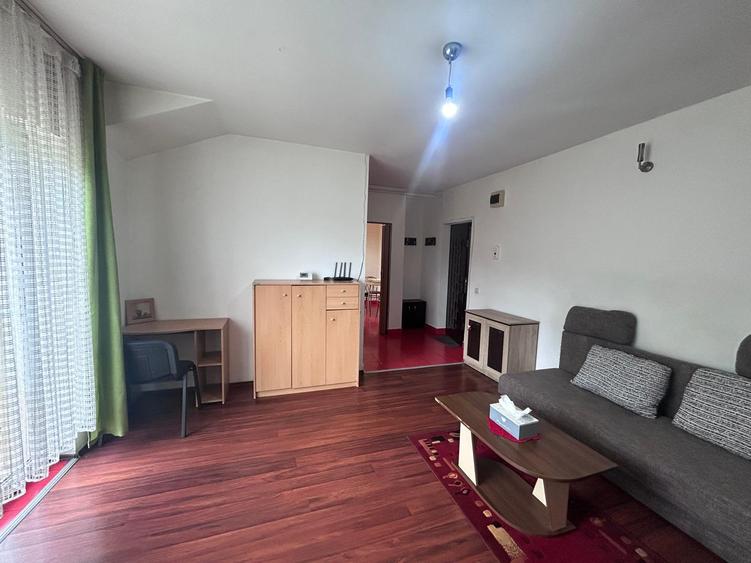 Apartament de o camera, zona Stejarului, Floresti