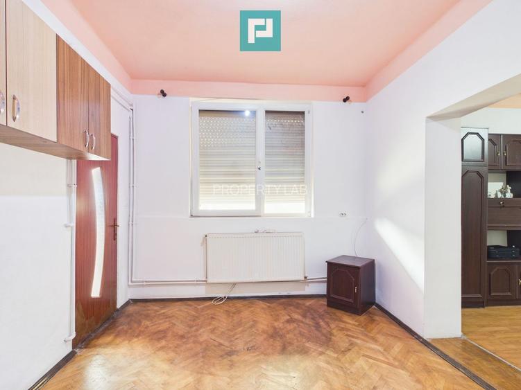 2 case separate + curte 1400 mp – Zona Dâmbovița - 18