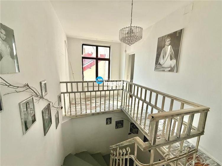 Vila interbelica de exceptie in zona centrala Iasi | 247 mp utili | teren 514 mp - 11
