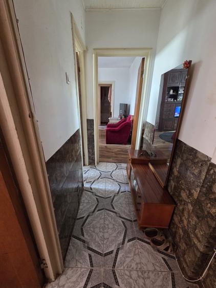 Apartament 3 camere de vanzare Gorjului Conf2 ( 13 minute de metrou )