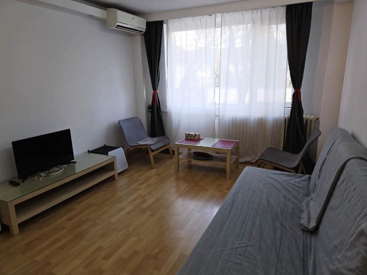 Valea Oltului - 3 minute Metrou Valea Ialomitei - Garsoniera 36 mp DECOMANDATA