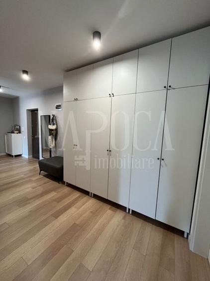 Apartament 3 camere de vanzare in Floresti