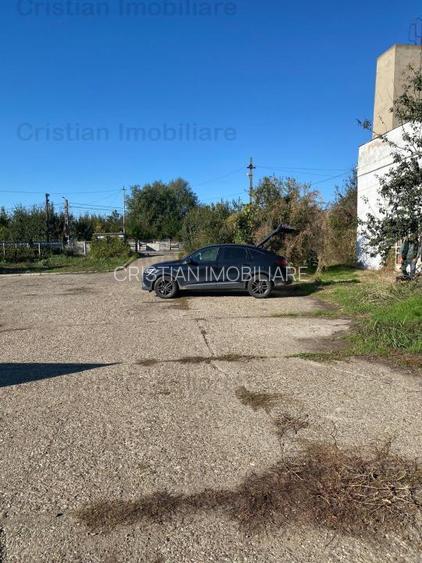 Vanzare sau inchiriere Cladire cadre beton  743 mp Movila Miresii teren 7354 mp - 18